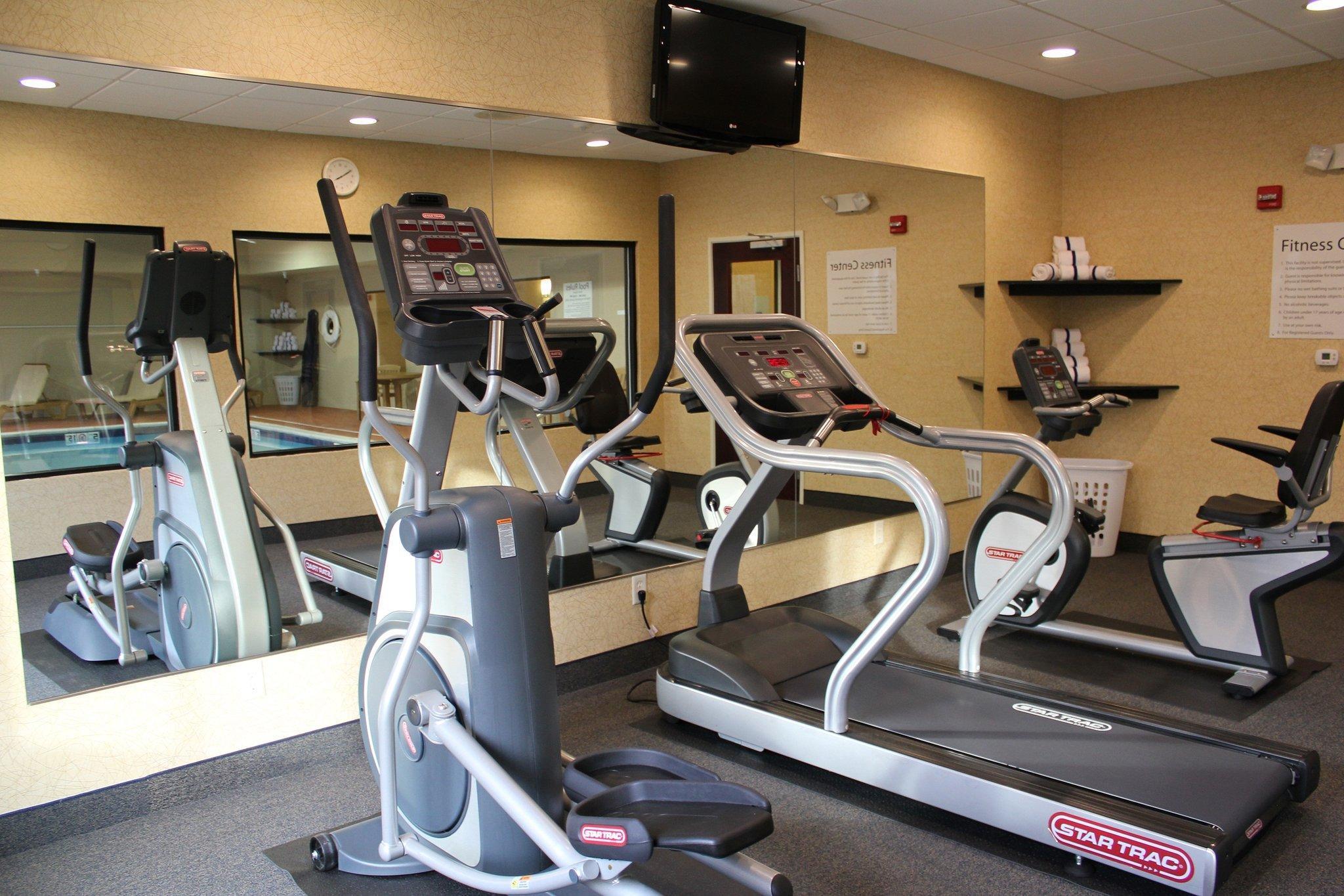 Holiday Inn Express Niles By Ihg Einrichtungen foto