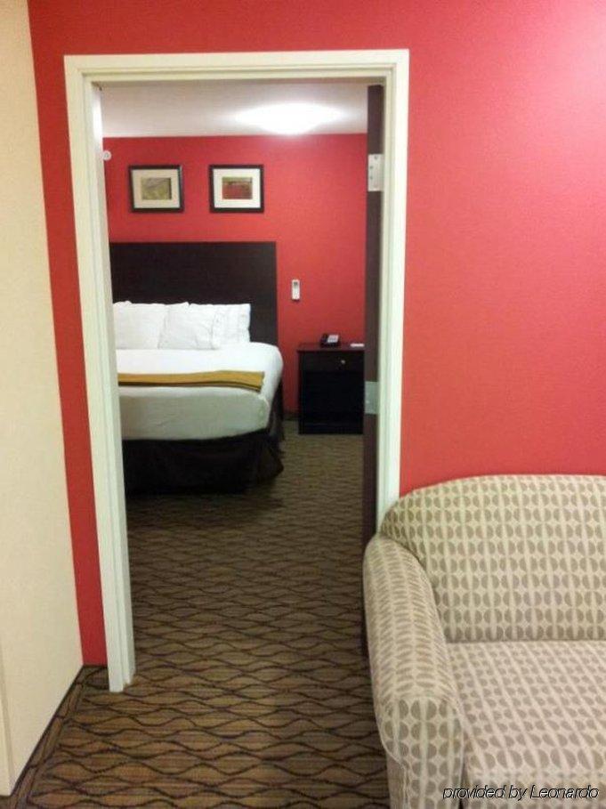 Holiday Inn Express Niles By Ihg Exterior foto