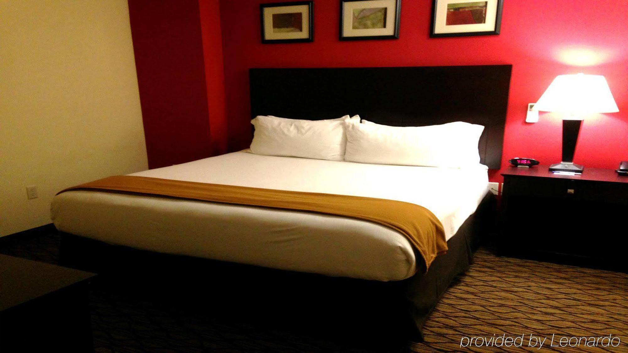 Holiday Inn Express Niles By Ihg Exterior foto